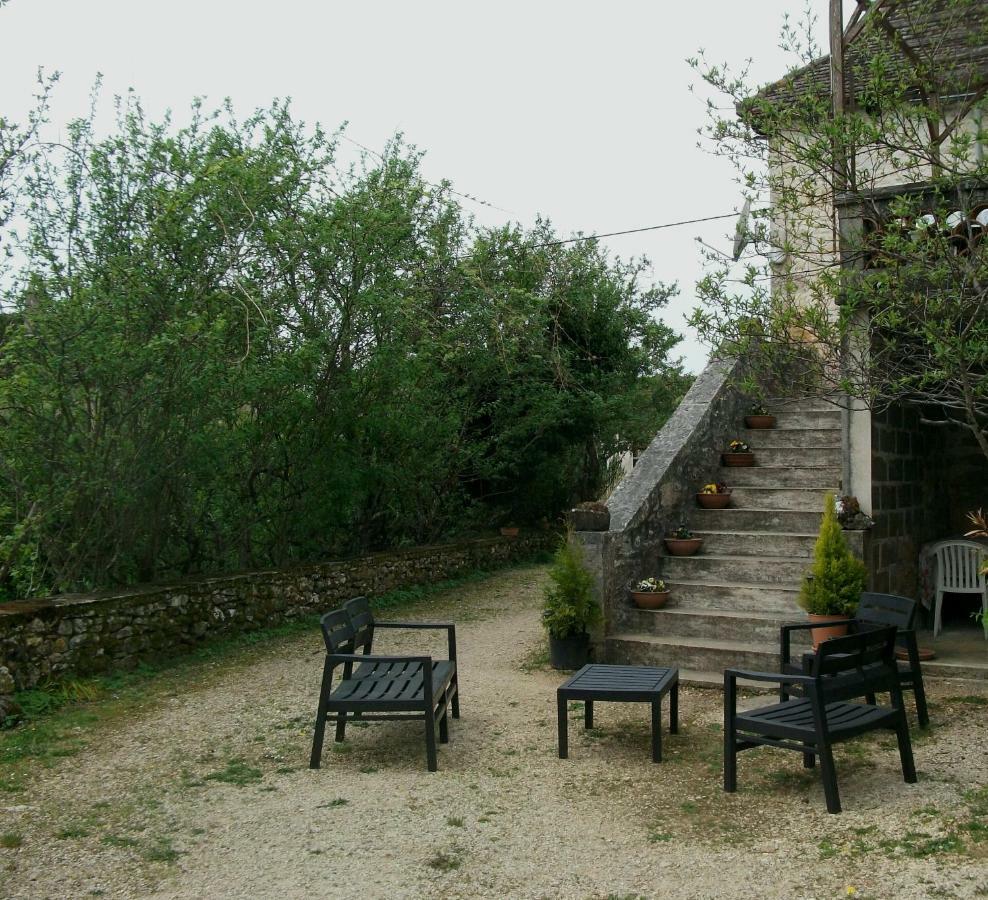 Gite Au Coeur Du Lot, La Maison De Pauline Lentillac du Causse 외부 사진